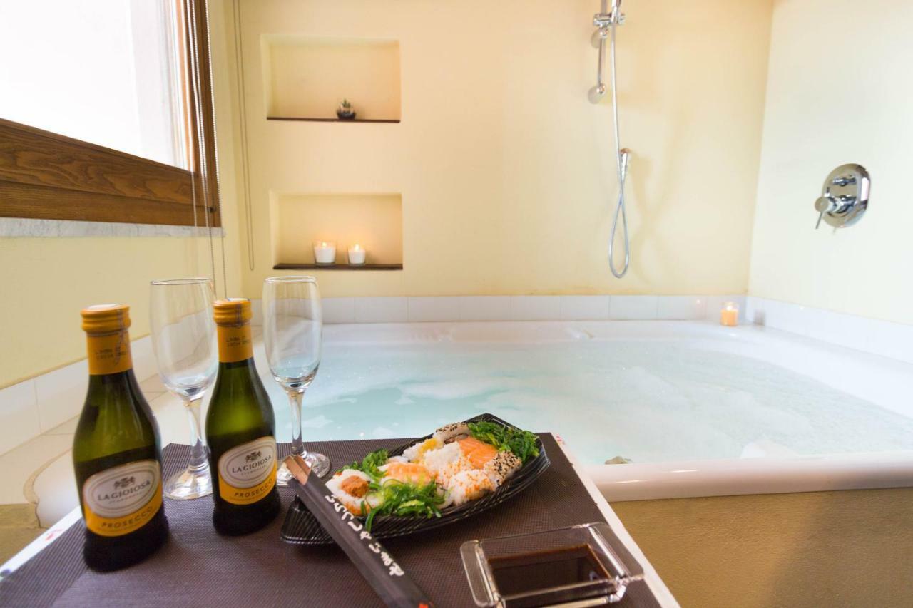 Romantic Suite Canelles Cagliari Eksteriør billede